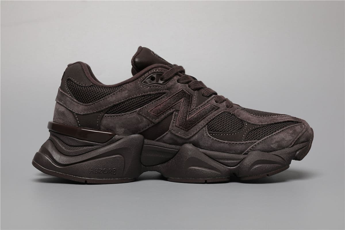 New Balance 9060 Chocolate