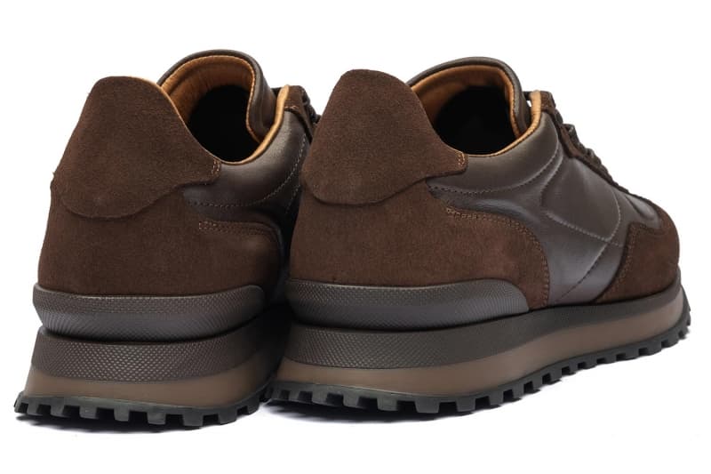 Brown natural leather sneakers
