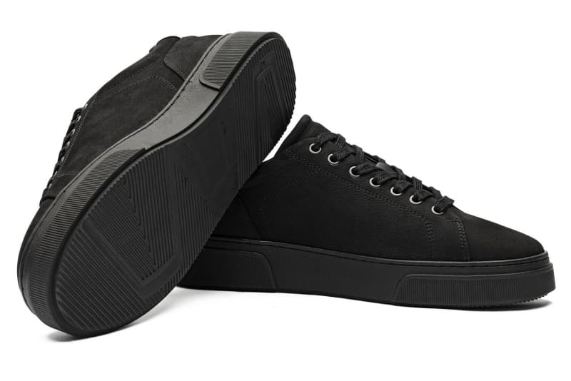 Black nabuk leather sneakers