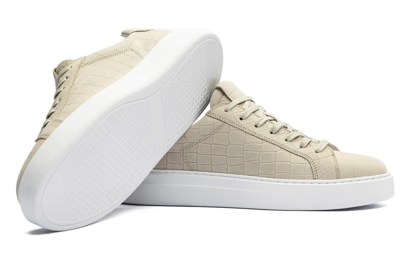 Natural leather beige sneakers